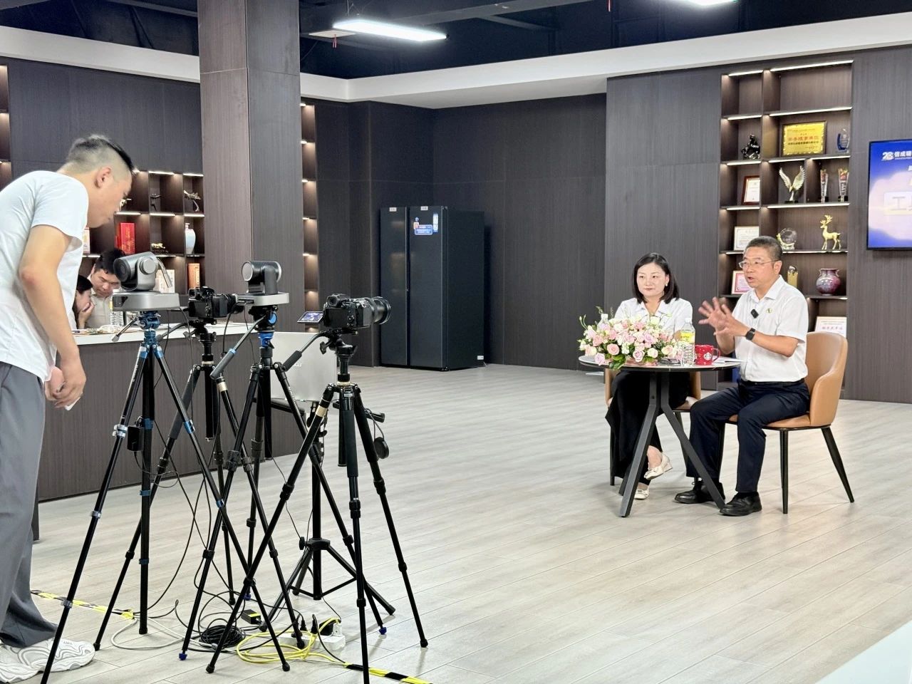 1753064537830500.jpg 1753064537830500.jpg