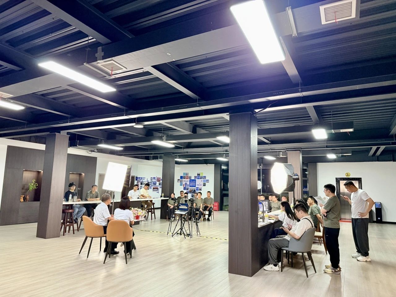 1753064597327214.jpg 1753064597327214.jpg